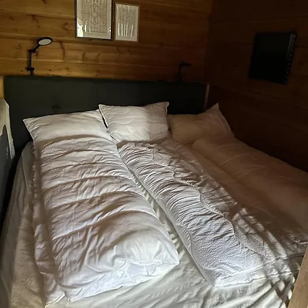 Small At Seljestad Ferienhaus Utsikten